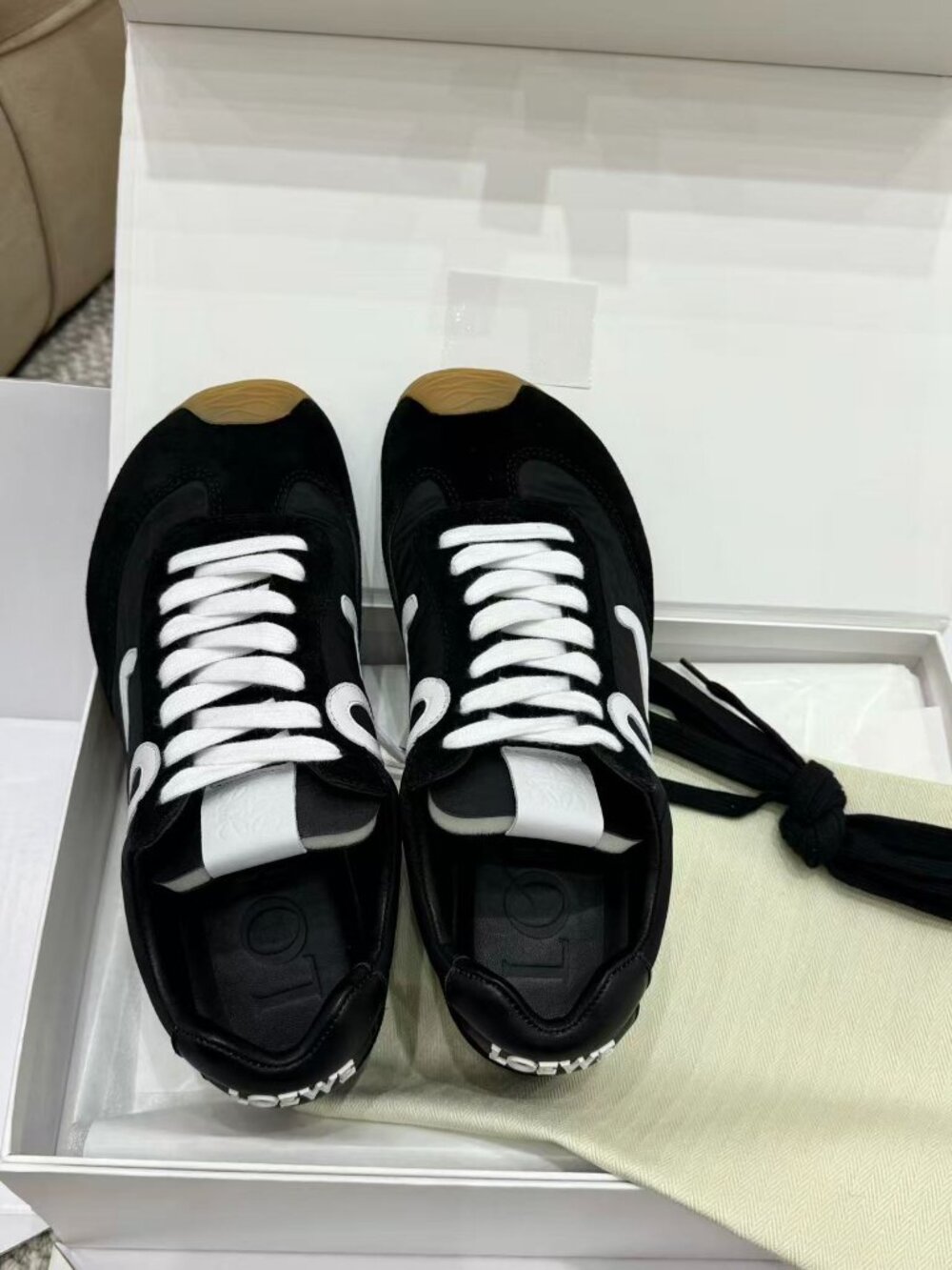 Loewe Women‘s Black Sneakers